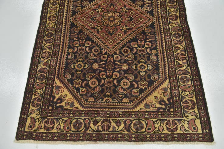 Detail image of 3' 9 x 10' Hand Knotted Hossainabad Persian Wool Runner Rug