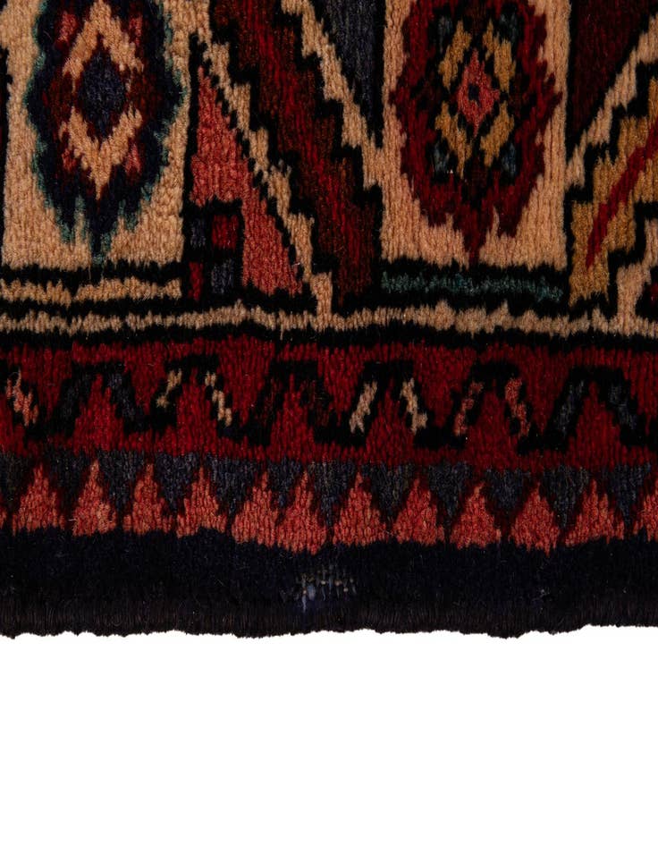 Detail image of 4' x 10' 8 Hand Knotted Hossainabad Persian Wool Runner Rug