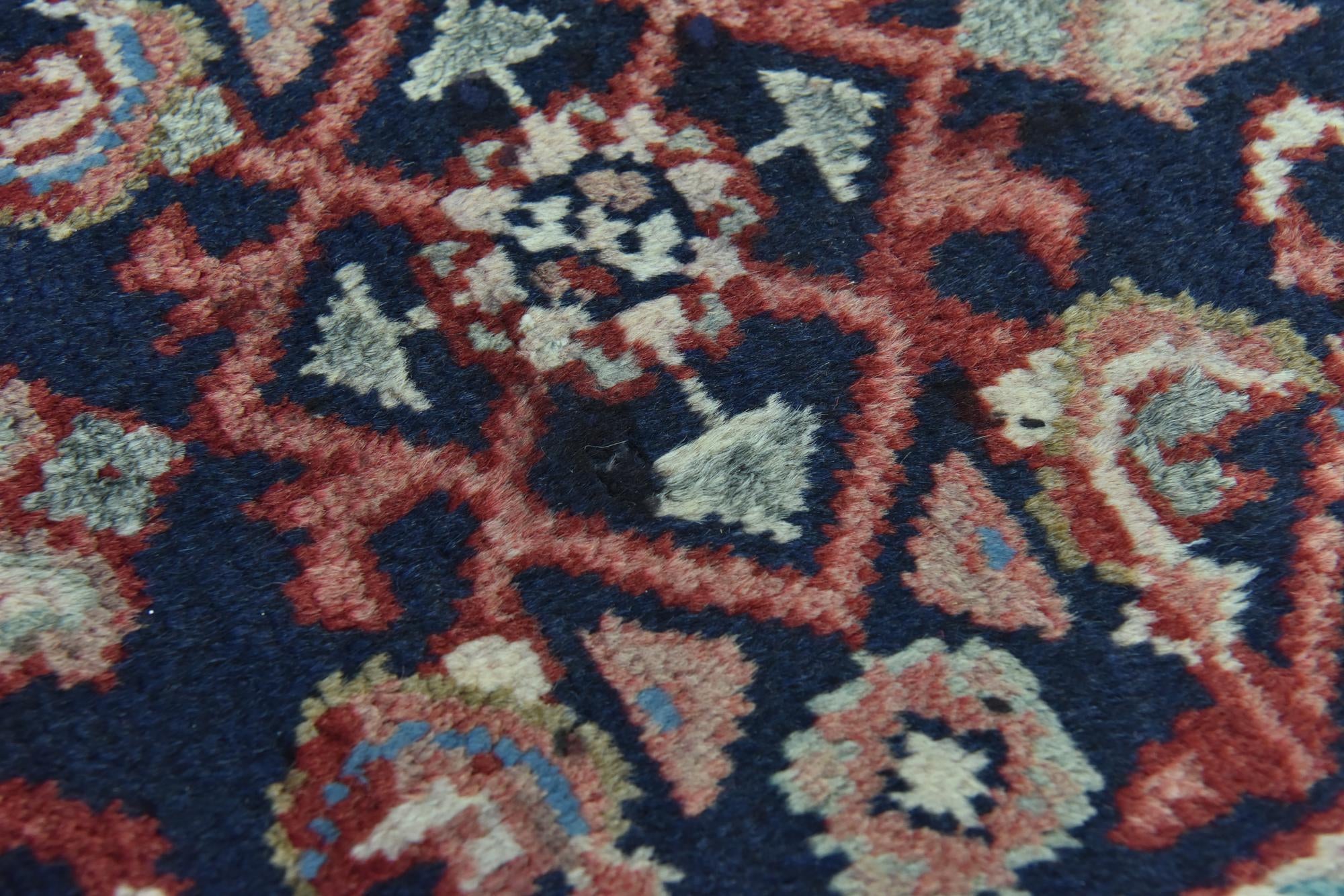 3' 6 x 9' 8 Hand Knotted Hossainabad Persian Wool Runner Rug