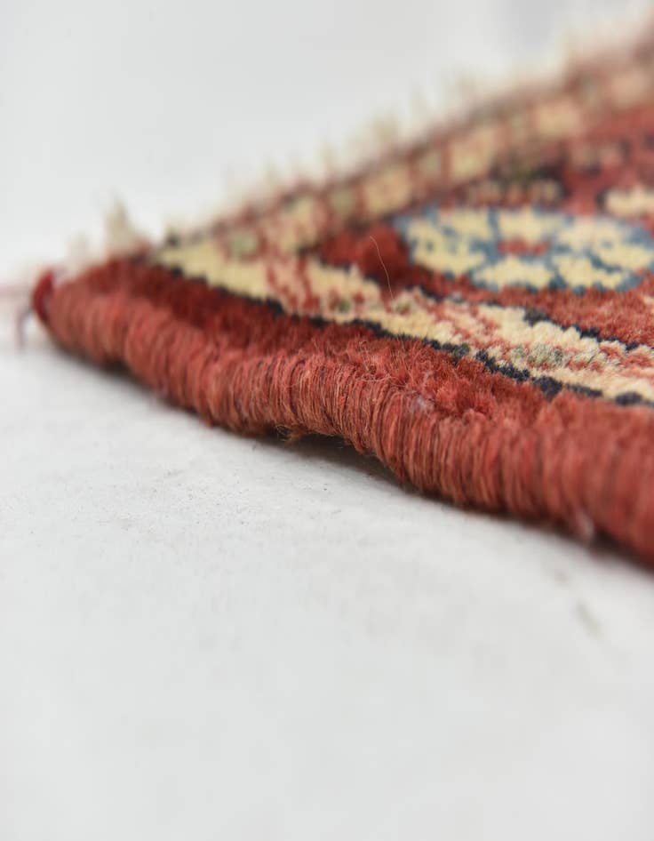 Detail image of 3' 6 x 9' 8  Hand Knotted Hossainabad Persian Wool Runner Rug