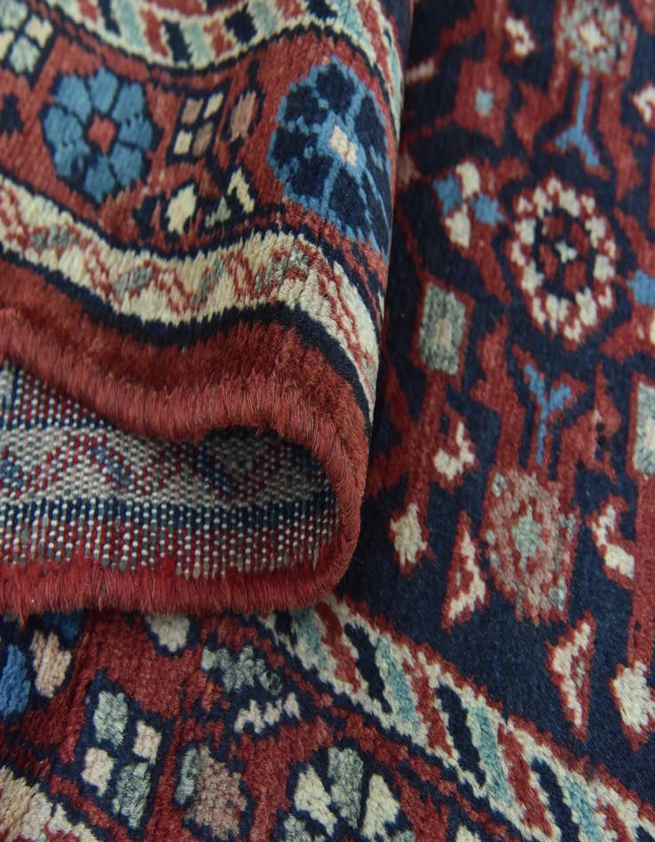 Detail image of 3' 6 x 9' 8  Hand Knotted Hossainabad Persian Wool Runner Rug