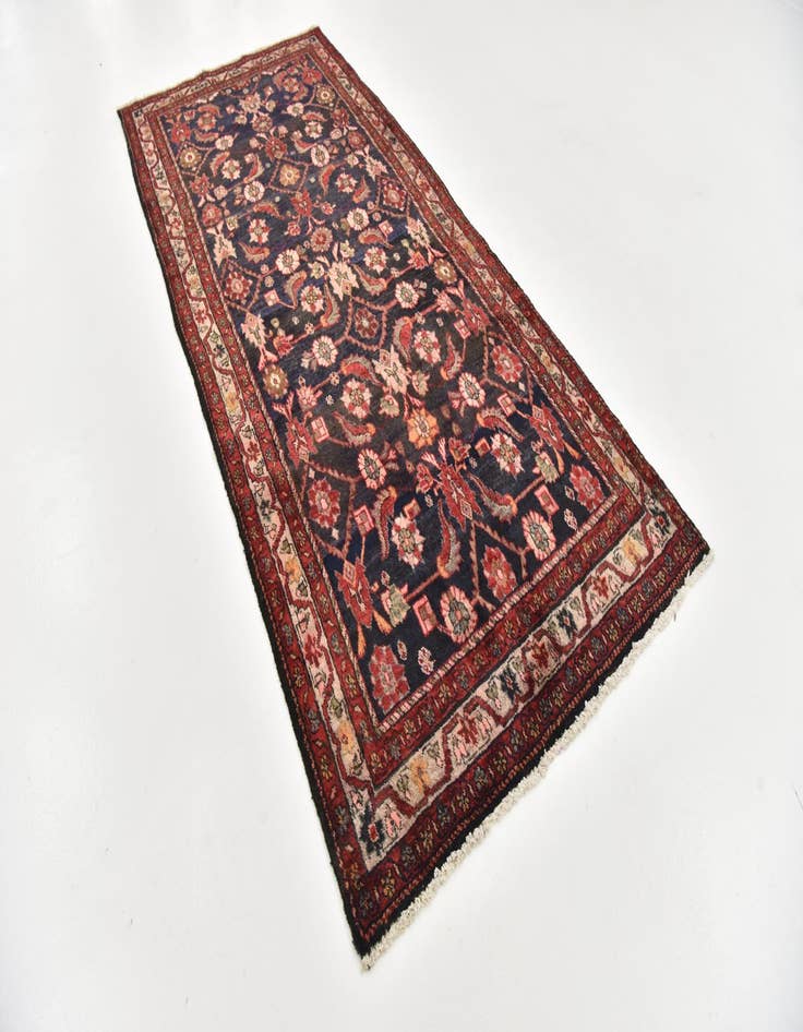 Detail image of 4' 5 x 9' 10  Hand Knotted Hossainabad Persian Wool Runner Rug