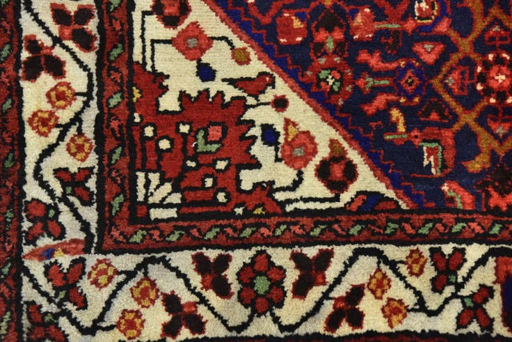 Detail image of 3' 6 x 9' 10 Hand Knotted Hossainabad Persian Wool Runner Rug