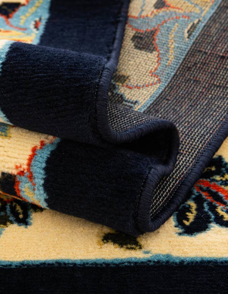 Detail image of 2' x 8' 2 Isfahan Design Runner Rug