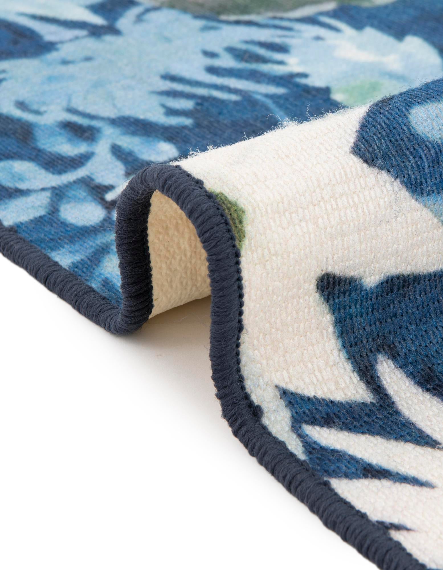 2' x 10' Easy-Clean Jill Zarin Caribbean Indoor / Outdoor Runner Rug