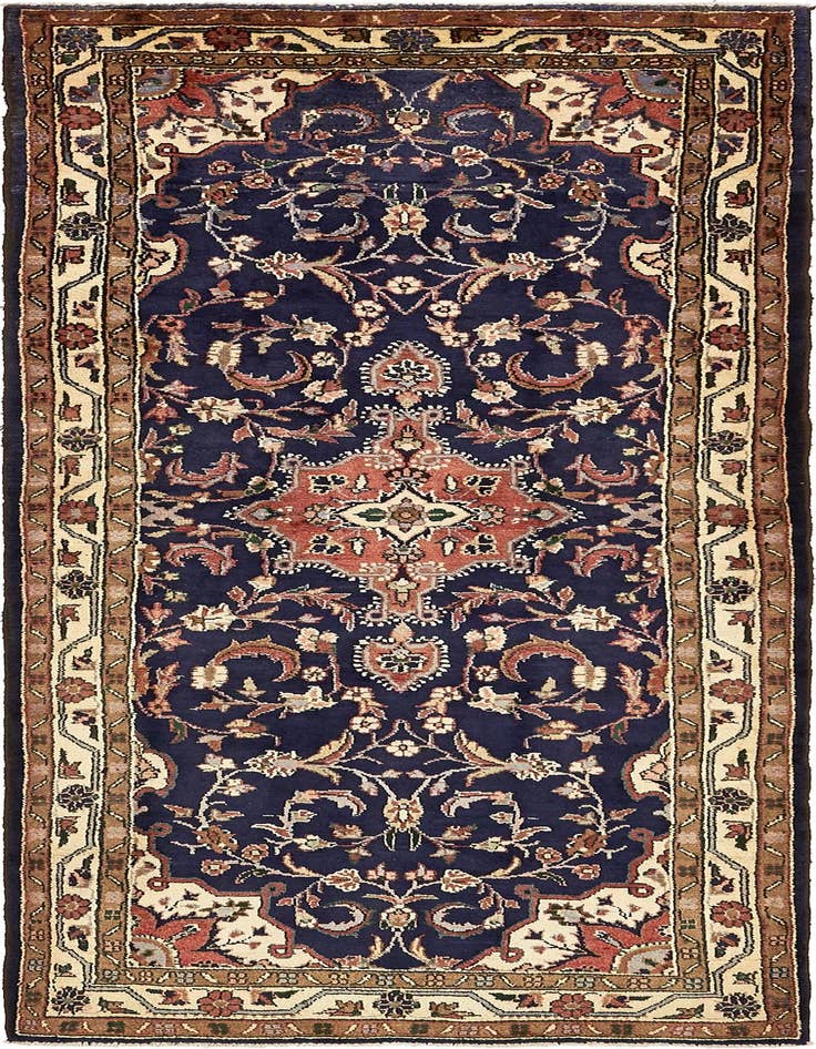 Detail image of 3' 9 x 10' 3 Hand Knotted Khamseh Persian Wool Runner Rug