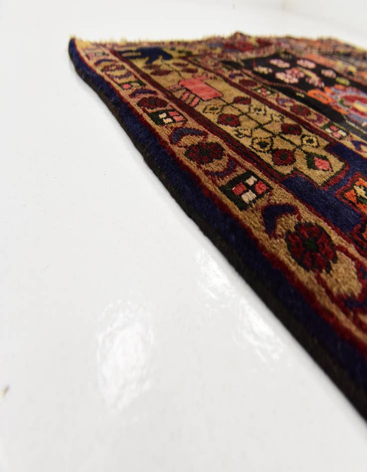 Detail image of 5' x 9' 6 Hand Knotted Koliaei Persian Wool Runner Rug