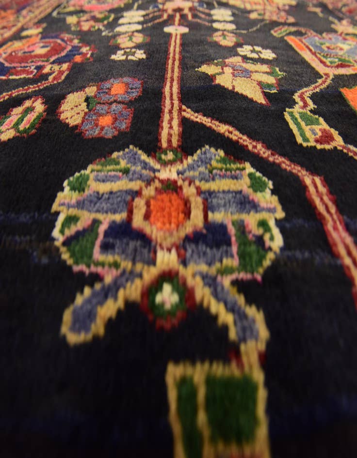 Detail image of 5' x 9' 6 Hand Knotted Koliaei Persian Wool Runner Rug