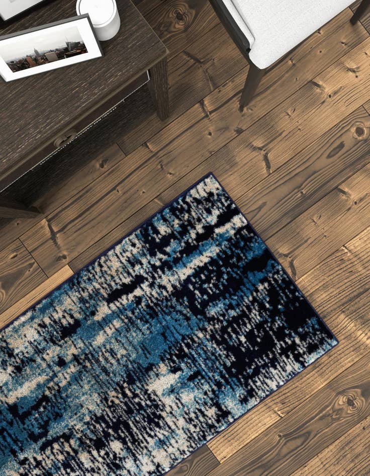 Detail image of 2' x 6' Laguna Runner Rug