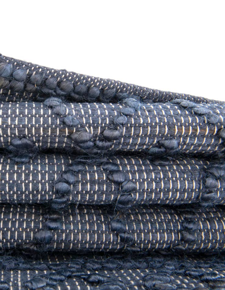 Detail image of 2' 7 x 9' 10 Hand Woven Larsa Jute Runner Rug