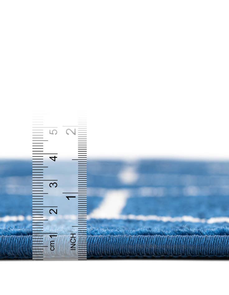 Detail image of 2' x 6' Lattice Frieze Runner Rug