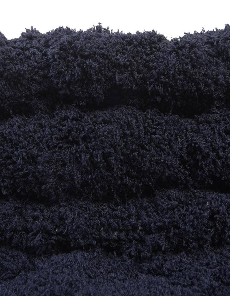 Detail image of 2' x 6' 9 Lattice Shag Runner Rug