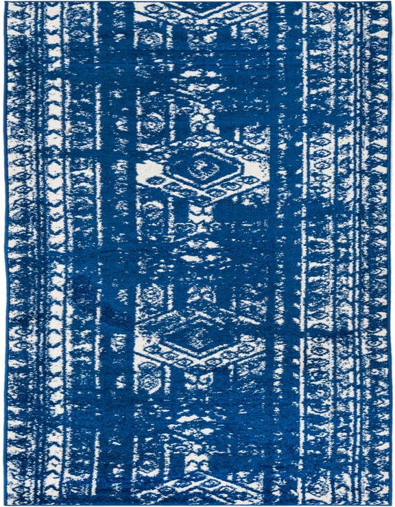 Detail image of 2' 7 x 12' Lennon Runner Rug