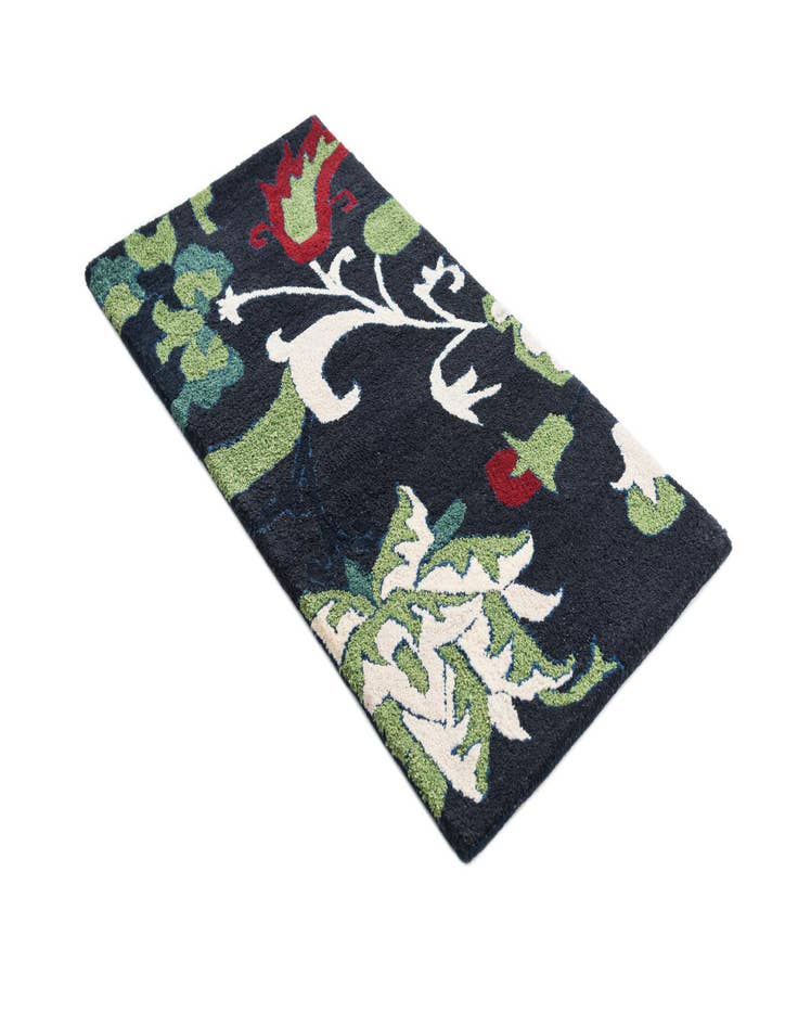 Detail image of 2' 1 x 4' Luna Runner Rug