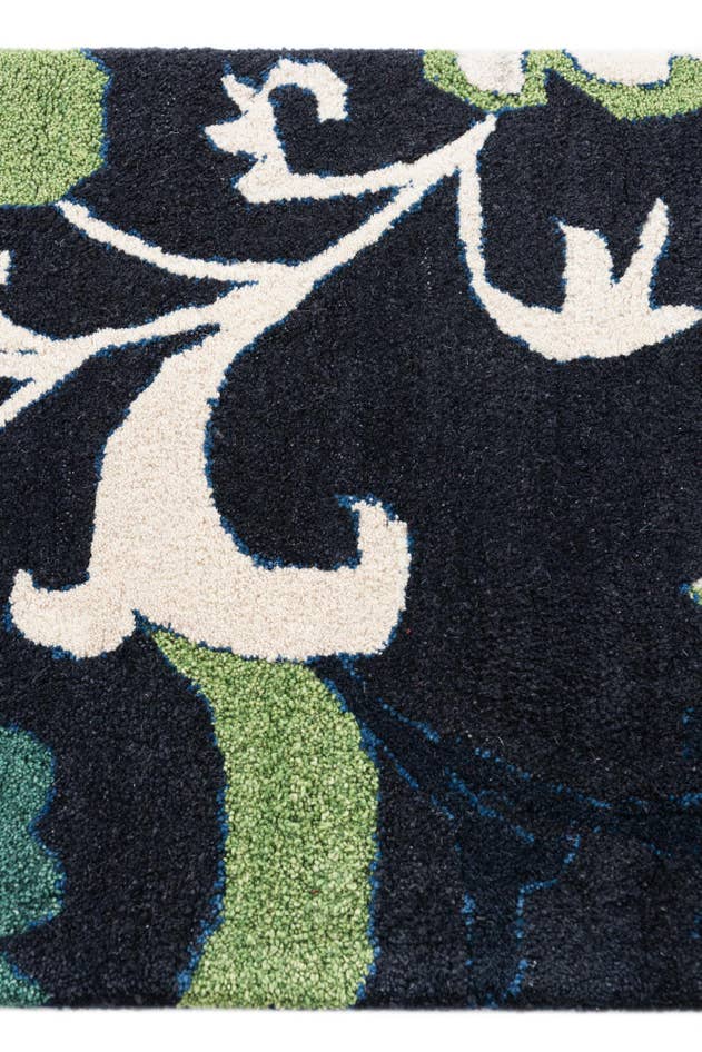 Detail image of 2' 1 x 4' Luna Runner Rug