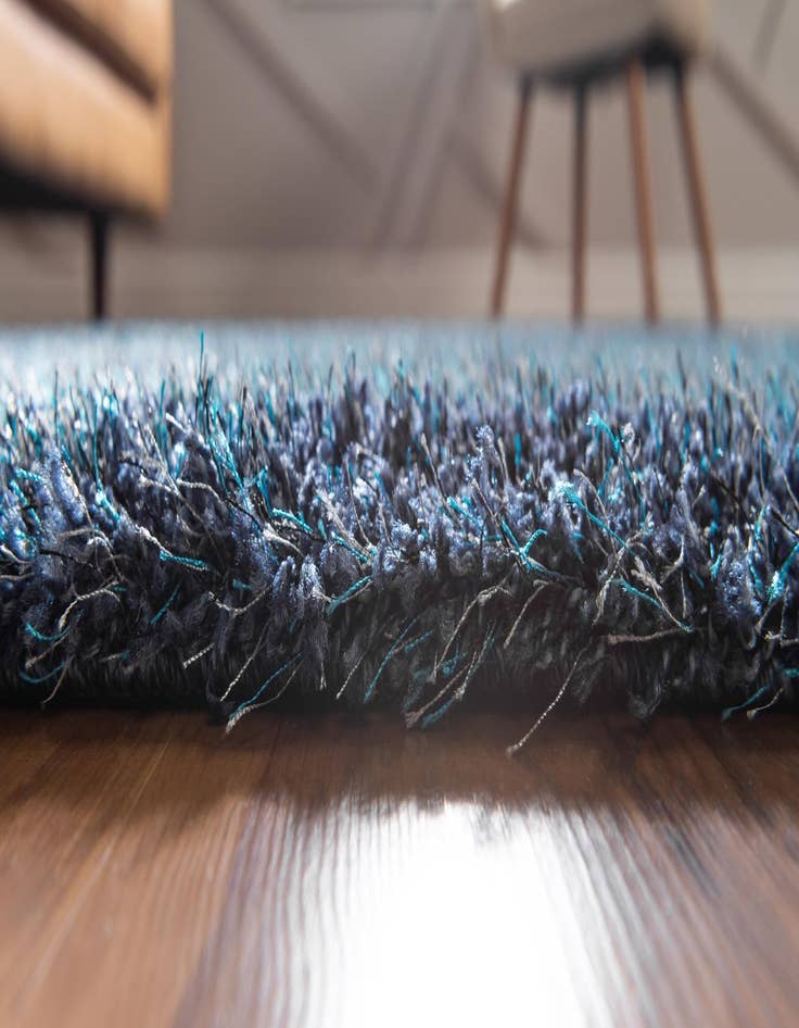 Detail image of 2' 7 x 6' Luxury Solid Shag Runner Rug