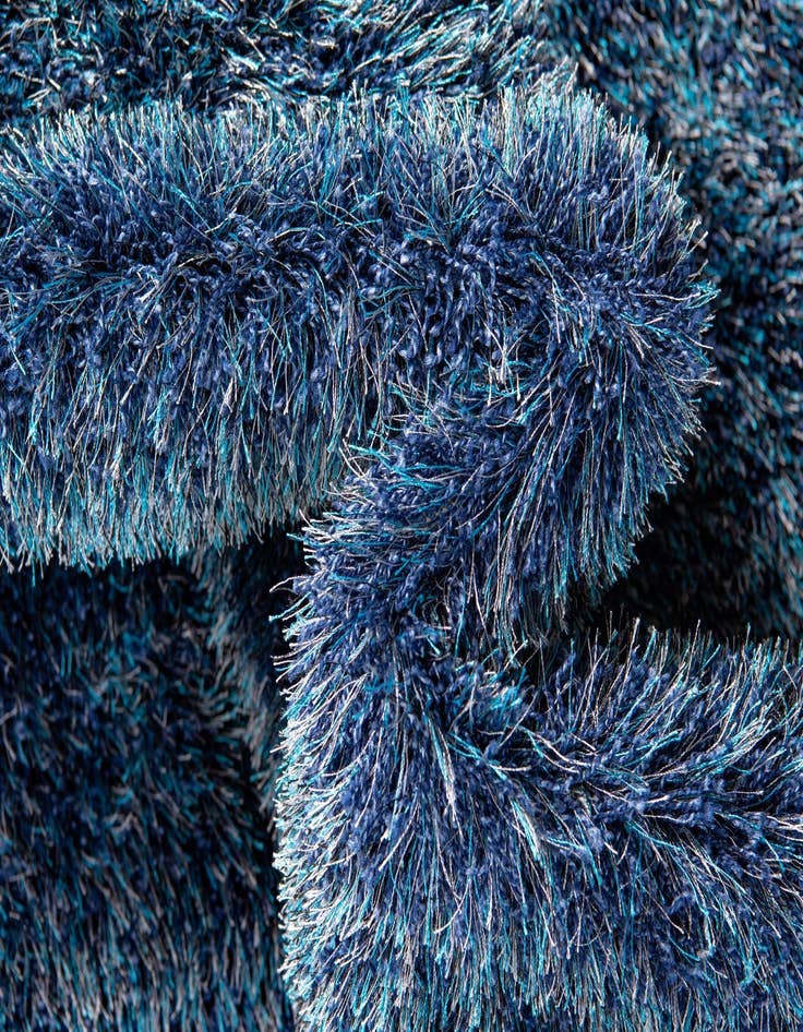Detail image of 2' 7 x 6' Luxury Solid Shag Runner Rug
