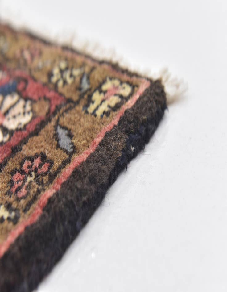 Detail image of 4' 7 x 10' 3 Malayer Wool Runner Rug