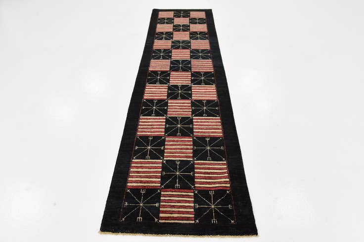 Detail image of 2' 6 x 9' 6 Hand Knotted Modern Ziegler Runner Rug