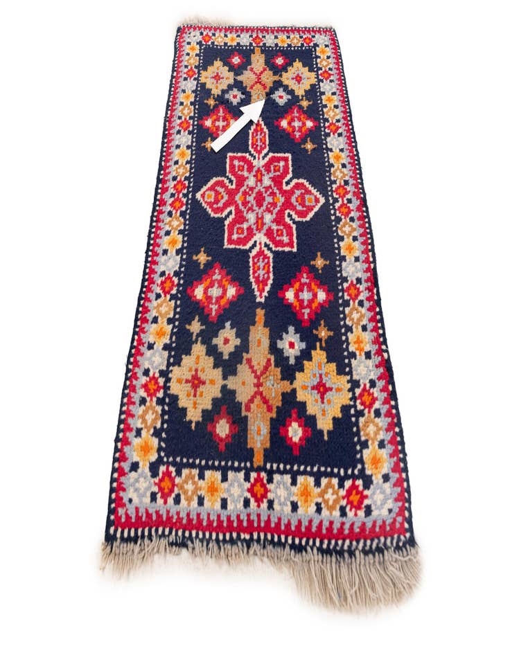 Detail image of 2' 2 x 4' 3  Hand Knotted Moroccan Wool Runner Rug