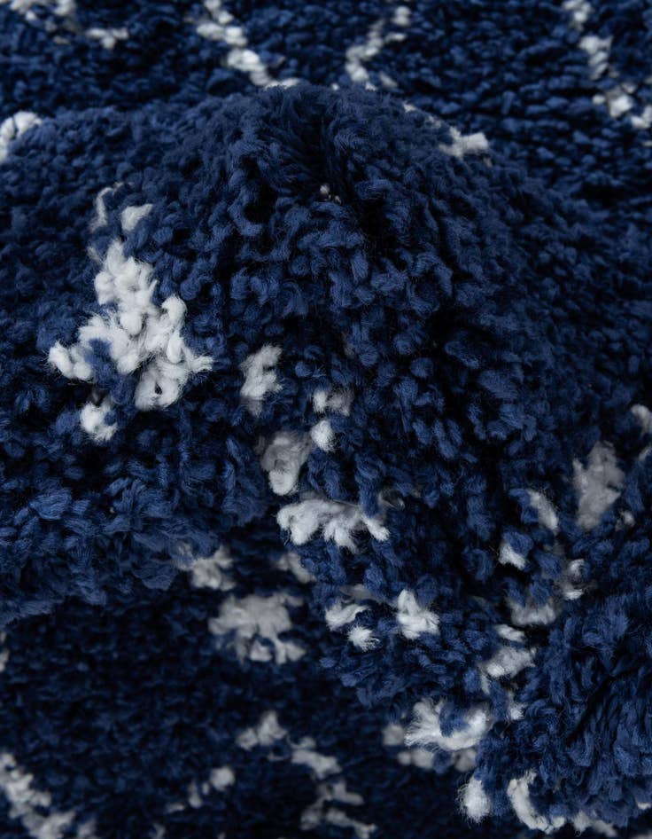 Detail image of 2' 7 x 10' Moroccan Shag Runner Rug