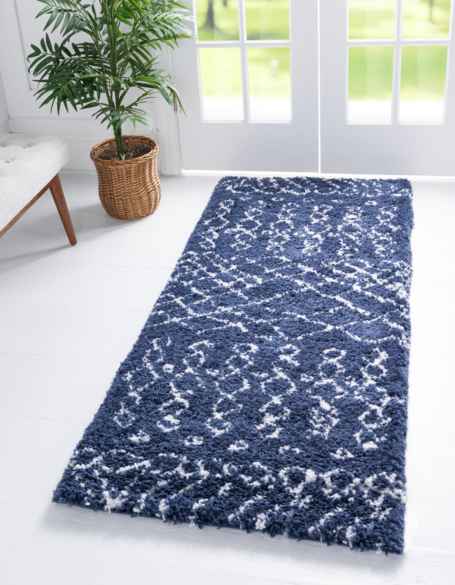 2' 7 x 6' Moroccan Shag Runner Rug