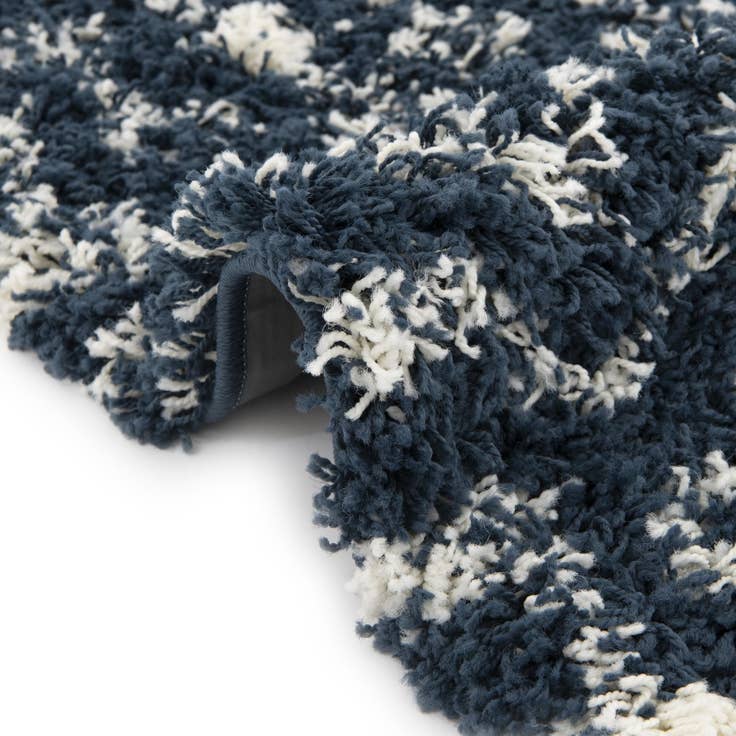 Detail image of 2' x 5' Moroccan Trellis Shag Runner Rug