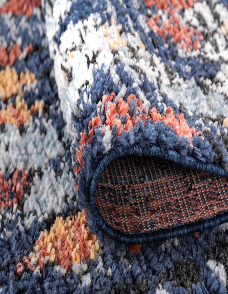 Detail image of 2' 7 x 10' Morocco Runner Rug