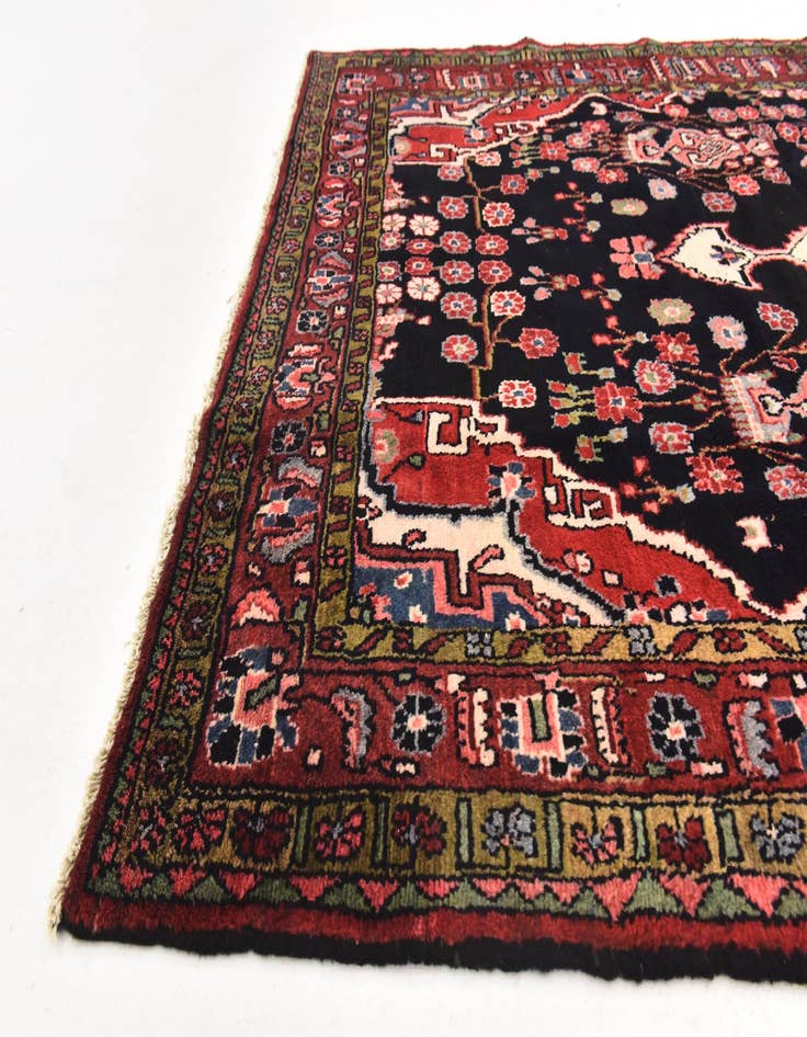 Detail image of 4' 8 x 10'  Hand Knotted Nahavand Persian Wool Runner Rug