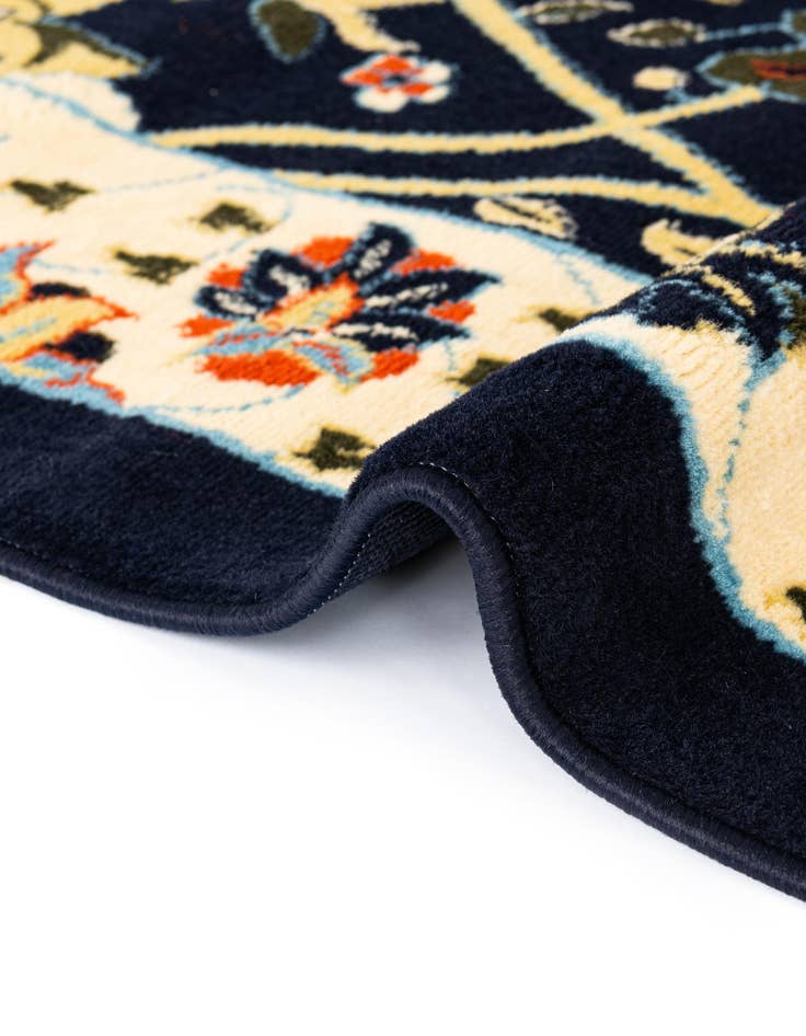 Detail image of 2' 7 x 10' Neda Runner Rug