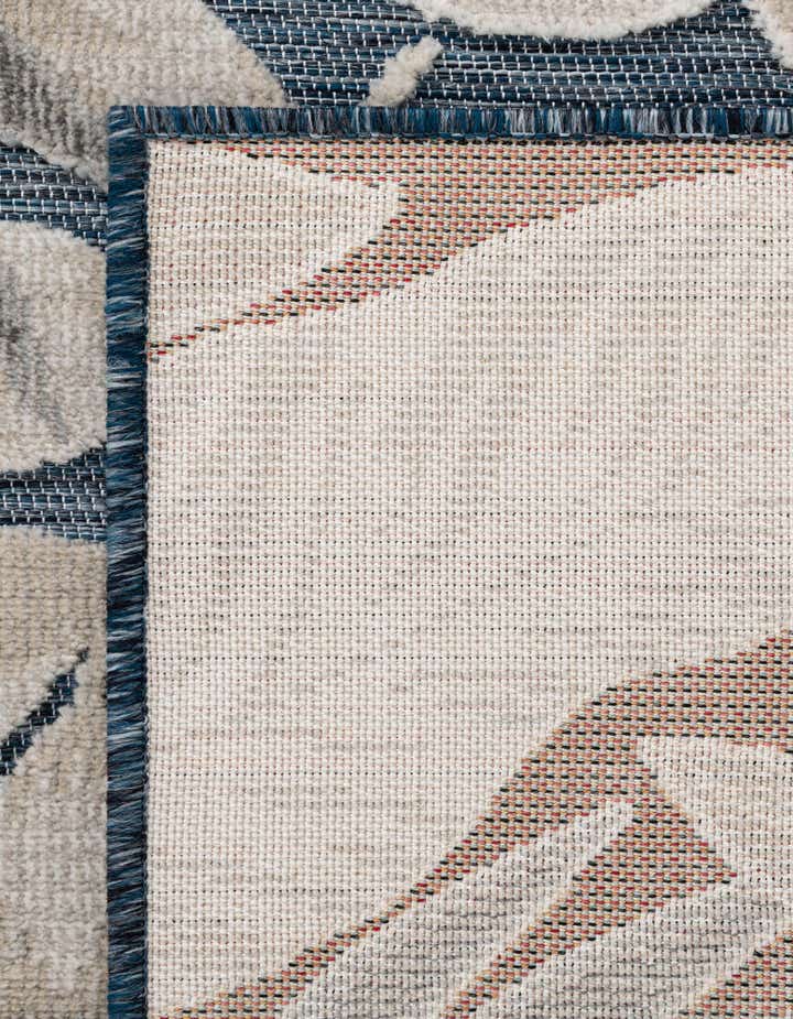 2' 2 x 5' 3 Easy-Clean Botanical Indoor / Outdoor Runner Rug