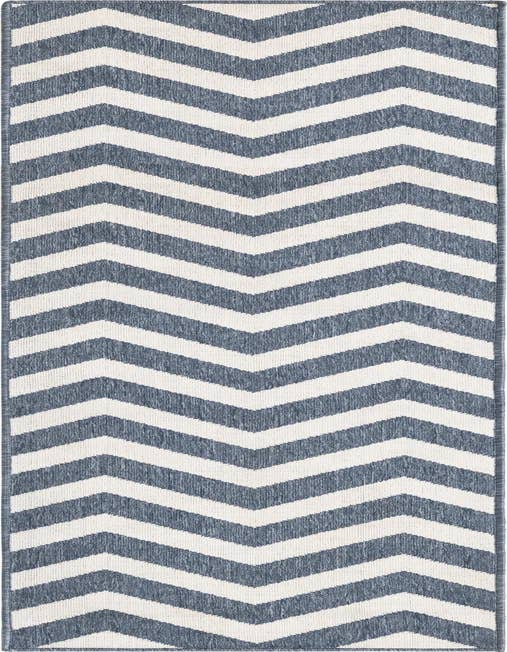 Detail image of 2' x 8' Easy-Clean Coastal Indoor / Outdoor Runner Rug