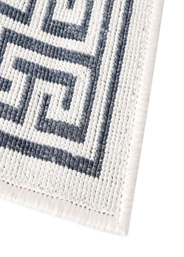 2' x 8' Easy-Clean Coastal Indoor / Outdoor Runner Rug