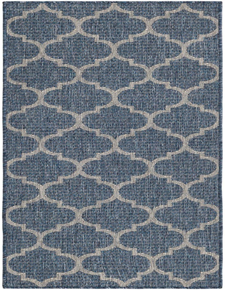 Detail image of 2' x 5' Easy-Clean Lattice Indoor / Outdoor Runner Rug