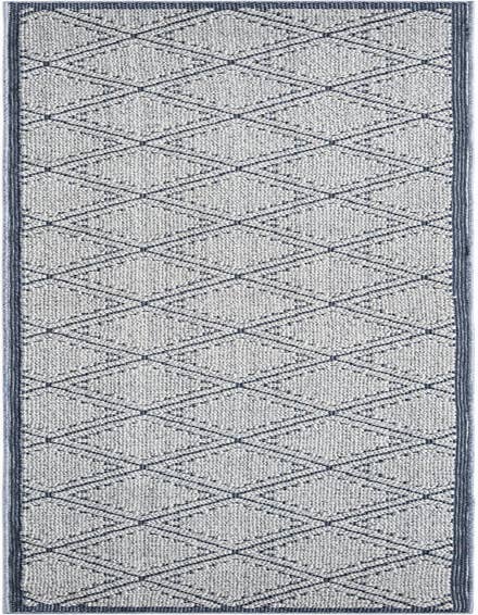 Detail image of 2' 7 x 12' Easy-Clean Trellis Indoor / Outdoor Runner Rug