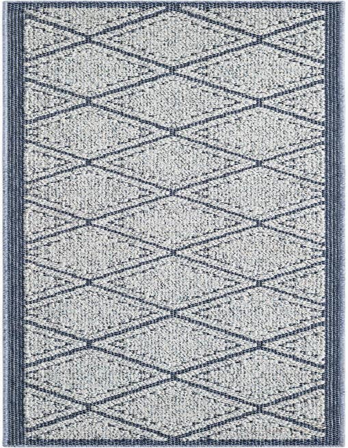 Detail image of 2' x 8' Easy-Clean Trellis Indoor / Outdoor Runner Rug