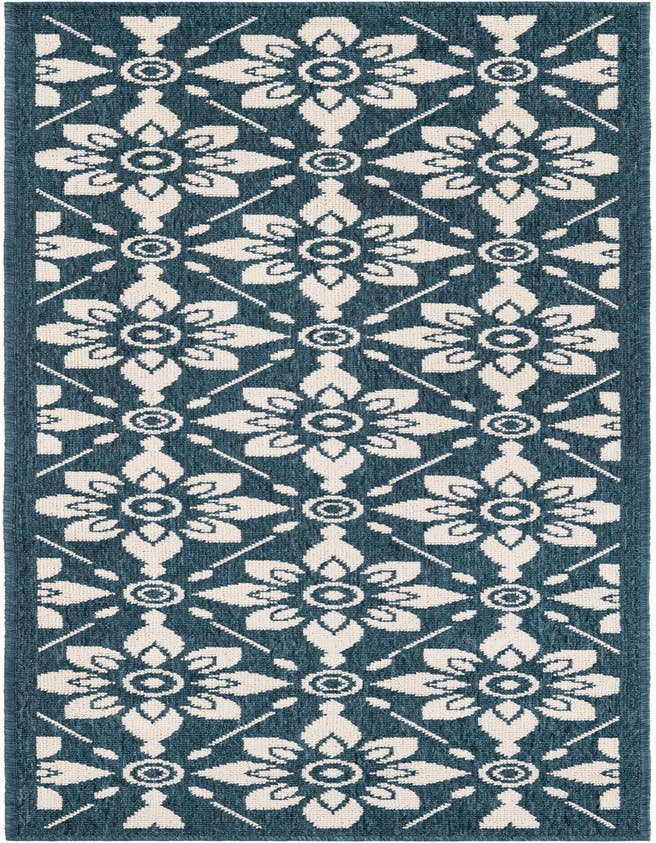 Detail image of 2' x 6' Easy-Clean Trellis Indoor / Outdoor Runner Rug