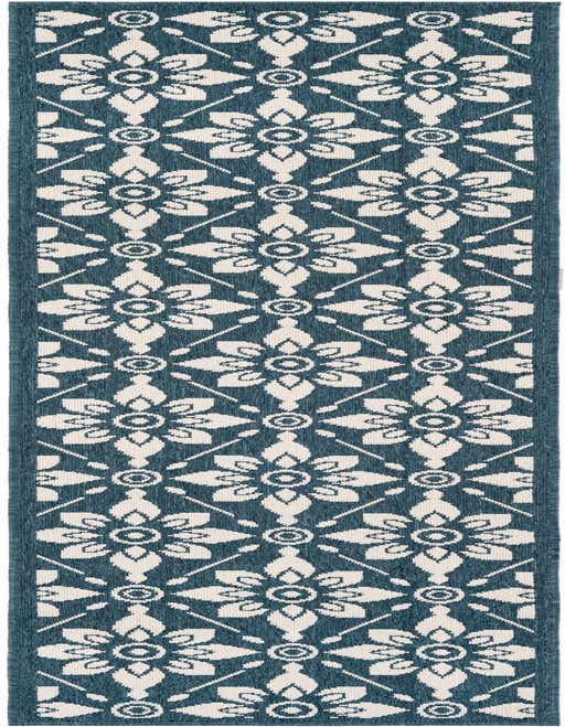 2' x 8' Easy-Clean Trellis Indoor / Outdoor Runner Rug