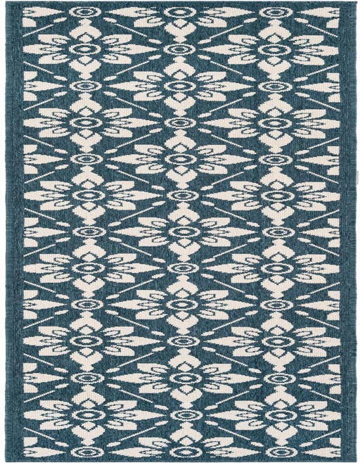 Detail image of 2' x 8' Easy-Clean Trellis Indoor / Outdoor Runner Rug