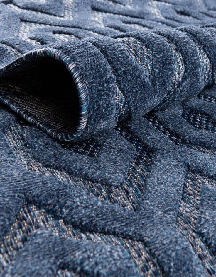 Detail image of 2' x 6'  Washable Trellis Textured Indoor / Outdoor Runner Rug