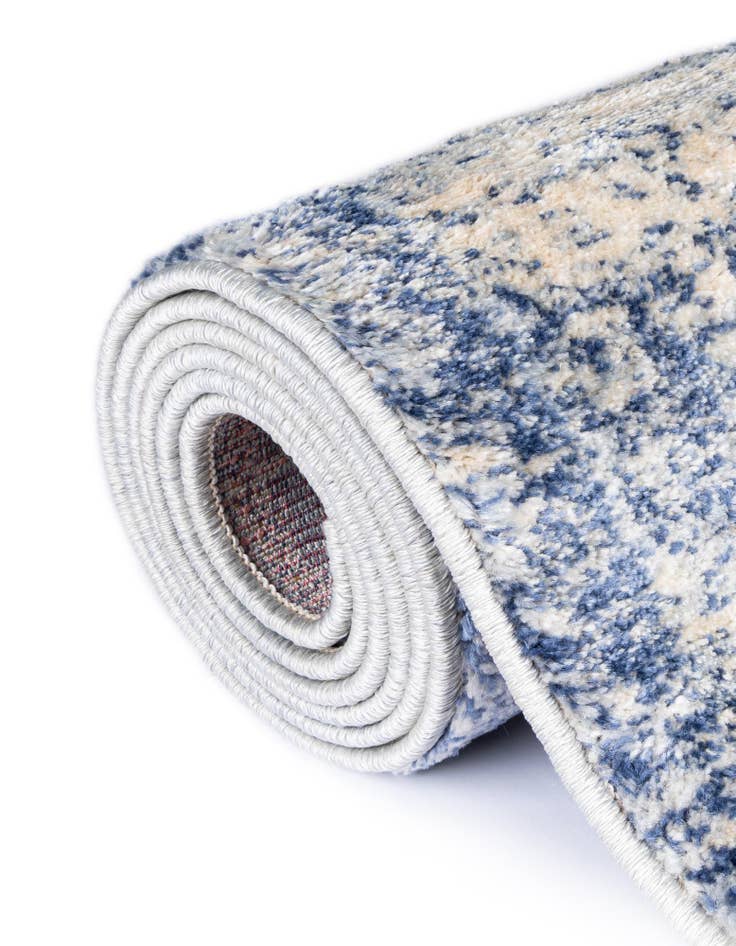 Detail image of 2' 2 x 6' Oxfordshire Runner Rug