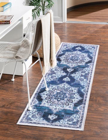 2' x 6' Washable Renaissance Runner Rug