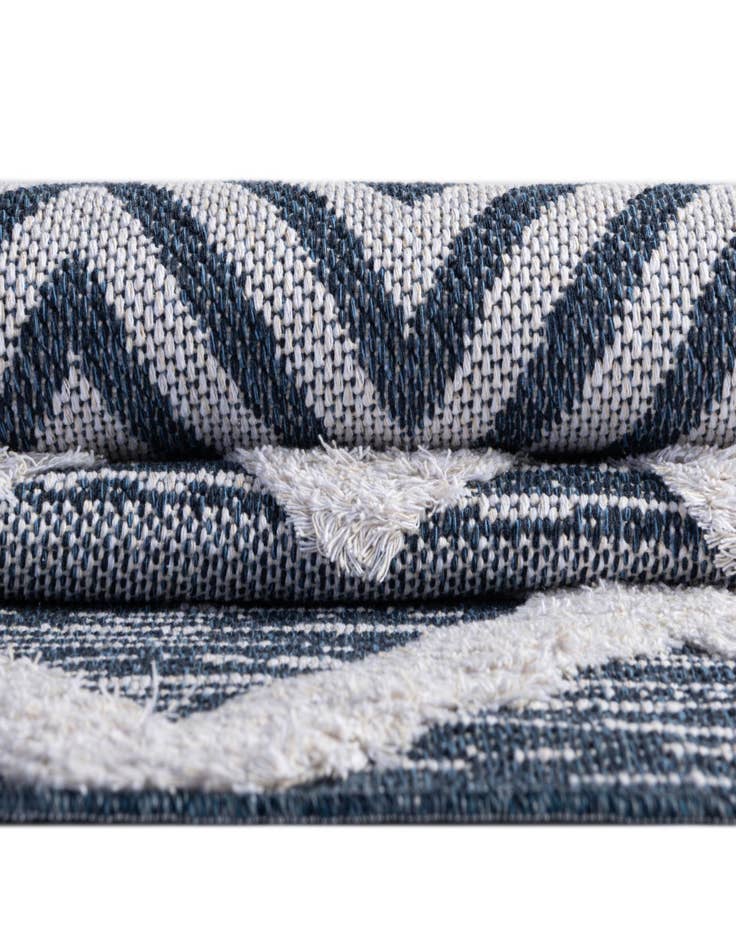 Detail image of 2' 7 x 12' Sabrina Soto Casa Valencia Runner Rug