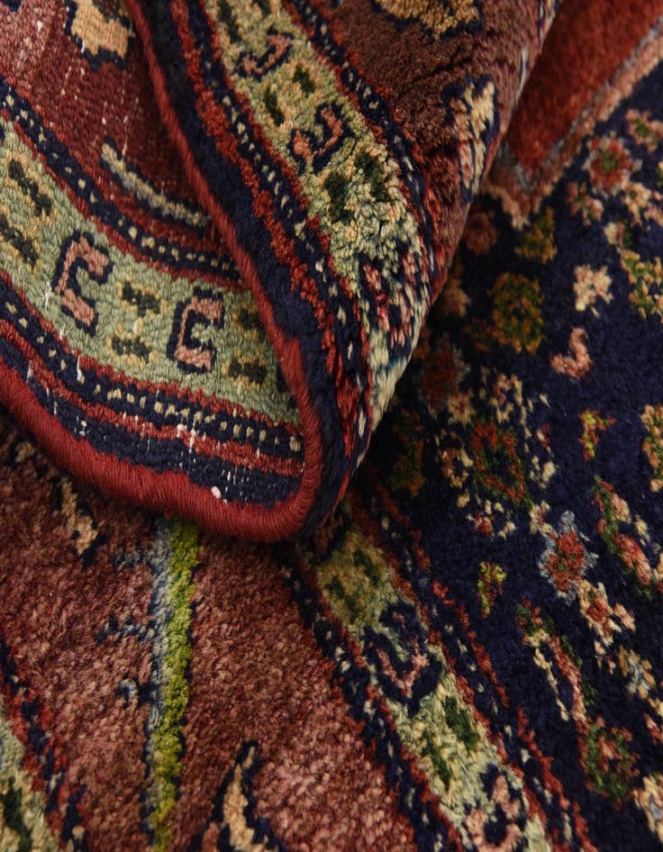 Detail image of 4' 6 x 10' 1  Hand Knotted Sanandaj Persian Wool Runner Rug