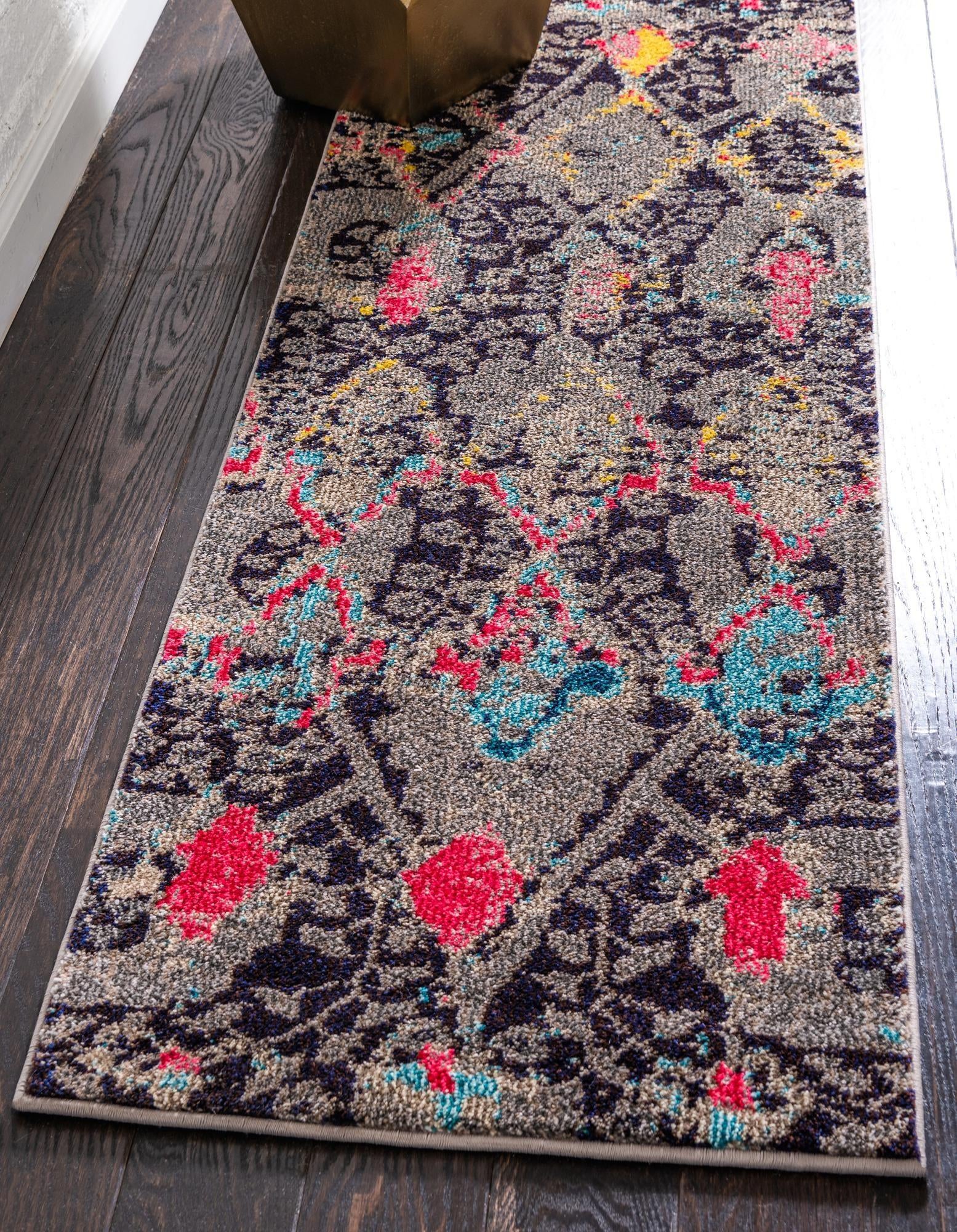 2' 7 x 10' Washable Santa Fe Runner Rug