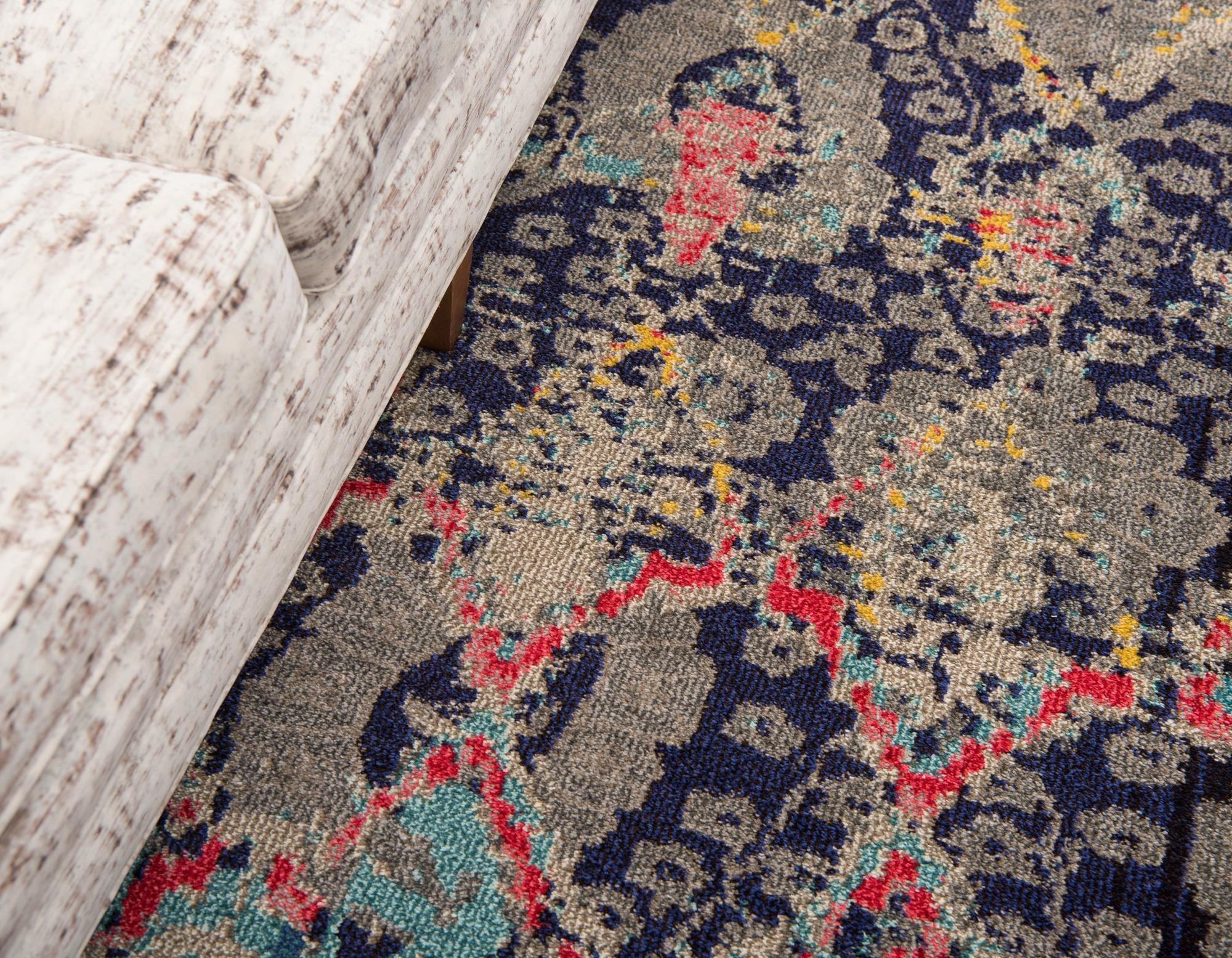 2' 7 x 10' Washable Santa Fe Runner Rug