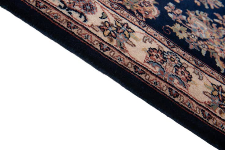 Detail image of 3' x 9' 7 Hand Knotted Sarough Wool Runner Rug