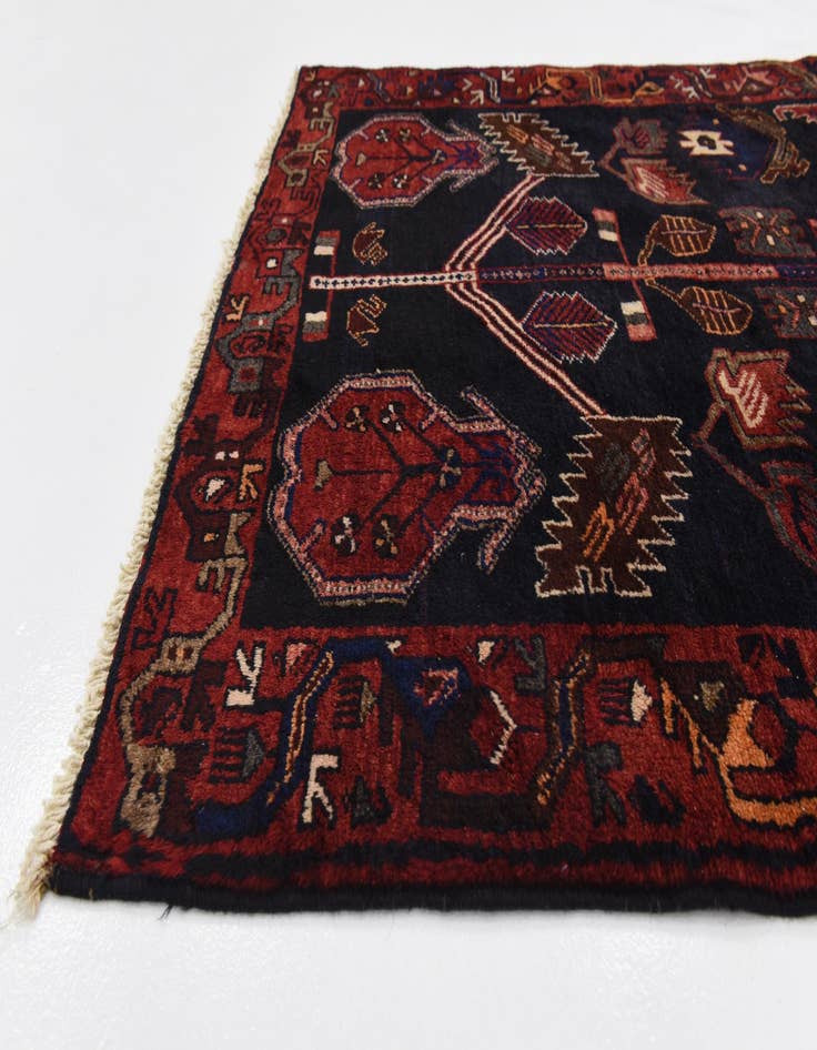 Detail image of 3' 8 x 9' 9 Hand Knotted Saveh Persian Wool Runner Rug