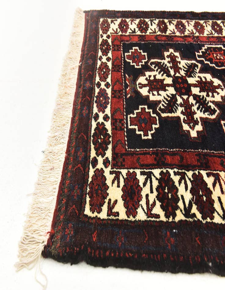Detail image of 3' 7 x 10'  Hand Knotted Shahsavand Persian Wool Runner Rug