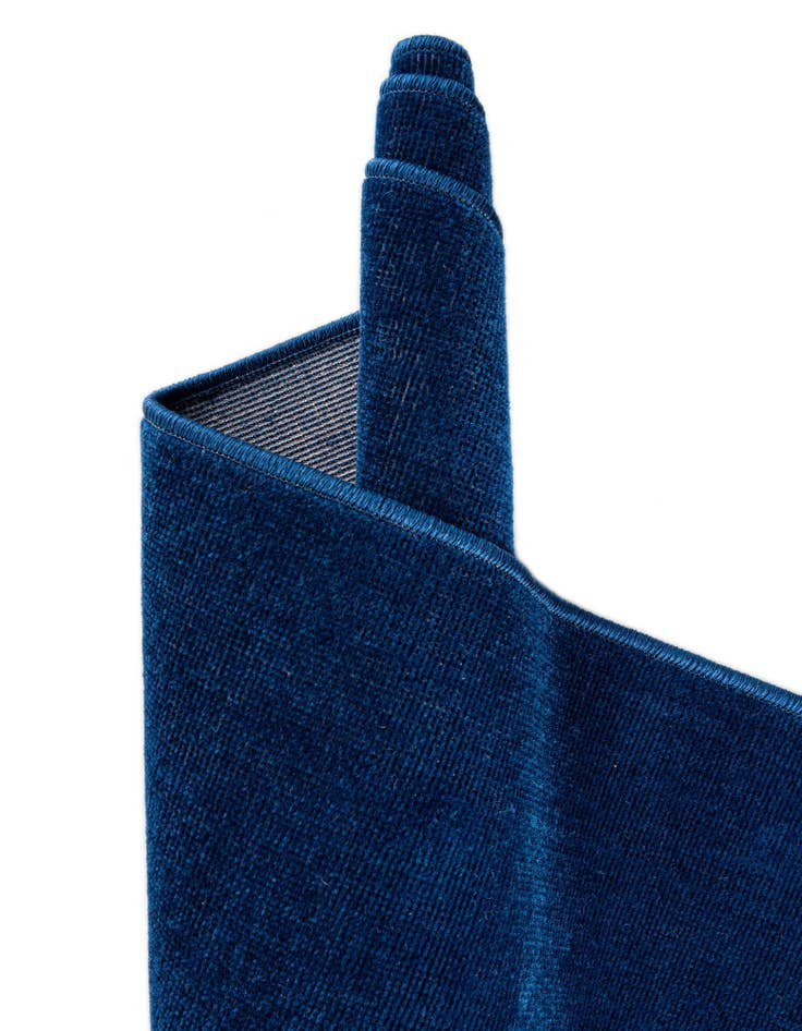 Detail image of 2' 9 x 9' 10 SoHo Runner Rug